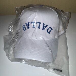 TRUE BRVND PRECURVED DALLAS SNAPBACK - ROYAL / WHITE